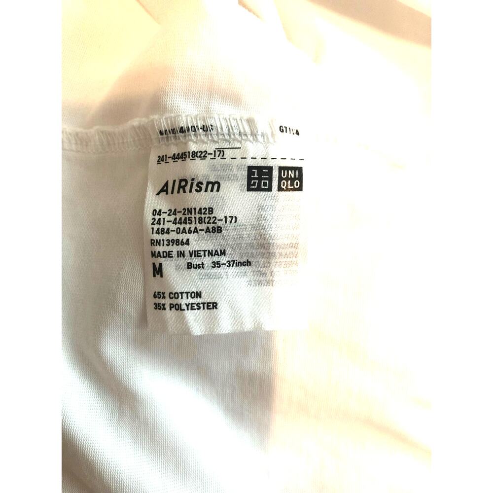 Uniqlo Airism White T-Shirt Size M Relaxed Oversized Short Sleeves Round Neck - Picture 5 of 5